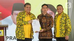 PDIP Sentil Tekanan Penguasa di Balik Gibran, Golkar Buka Suara.