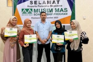 PT Musim Mas: Salurkan Bantuan Beasiswa, Melalui Program CSR