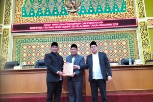 DPRD Kabupaten Pelalawan Gelar Paripurna Penyampaian Nota Keuangan APBD TA. 2024