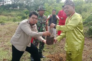 Peringati Hari Lingkungan Hidup Sedunia, Yayasan PPLHI, Lakukan Kegiatan penanaman pohon.